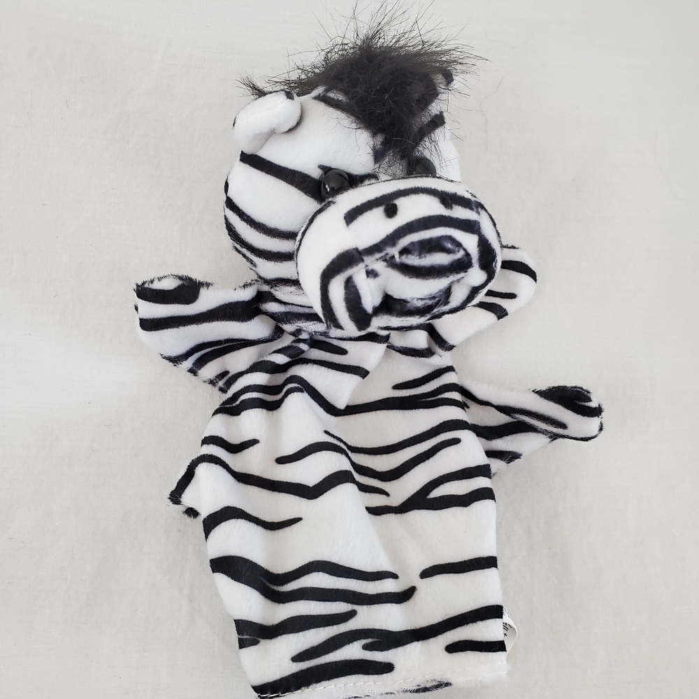 Kids Five Finger Hand Puppets - Wild Animals - Picture 5 of 9